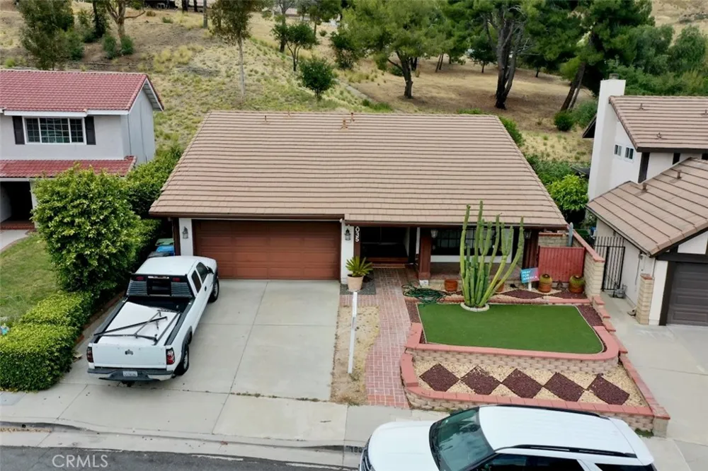 16035 Circle Diamond Road Sylmar, CA 91342