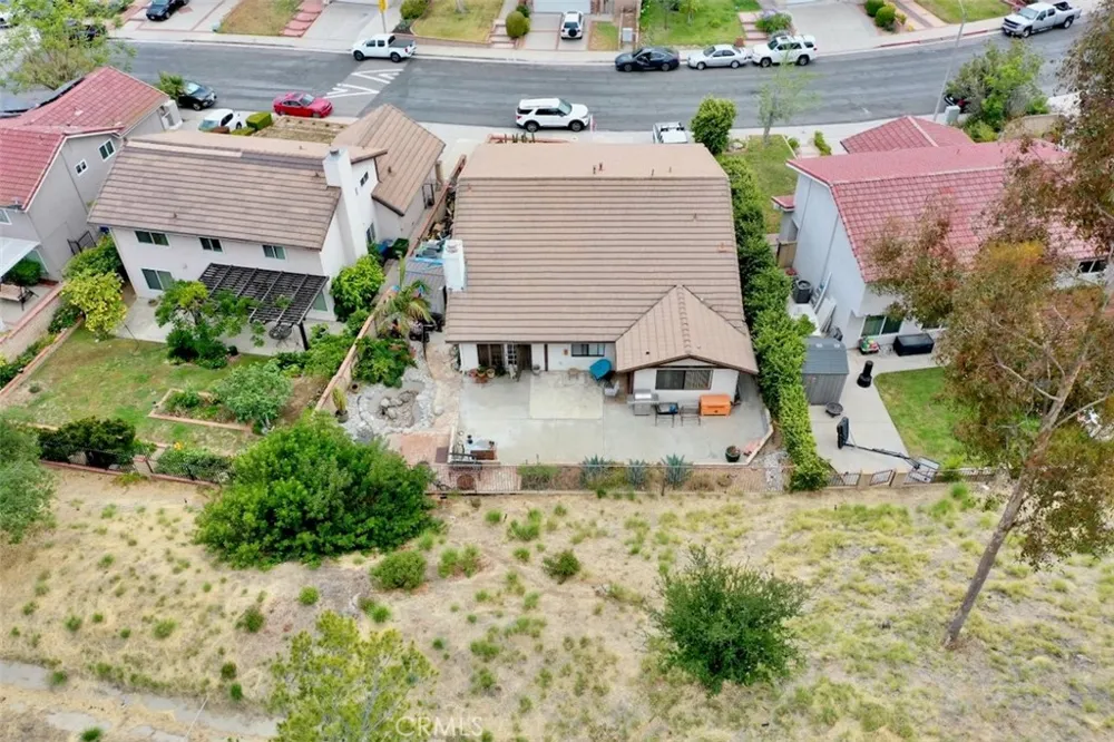 16035 Circle Diamond Road Sylmar, CA 91342