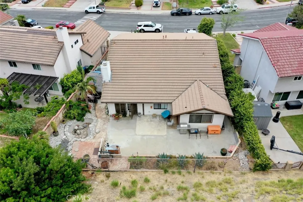 16035 Circle Diamond Road Sylmar, CA 91342