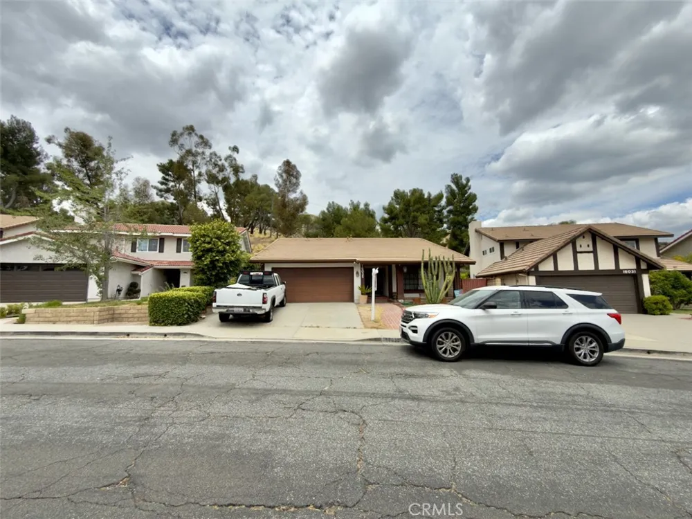 16035 Circle Diamond Road Sylmar, CA 91342