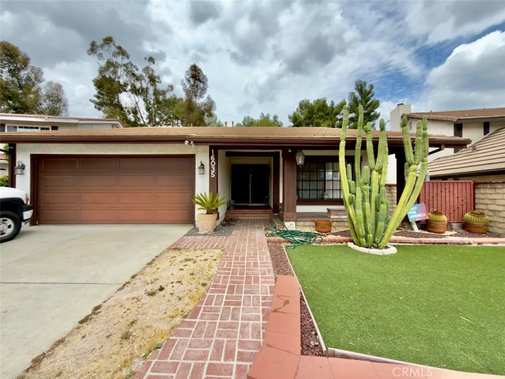 16035 Circle Diamond Road Sylmar, CA 91342