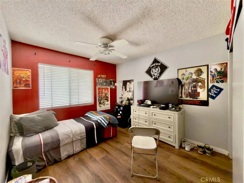 16035 Circle Diamond Road Sylmar, CA 91342
