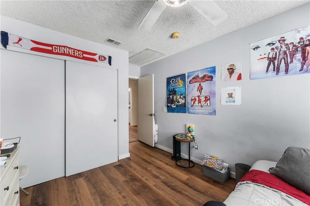 16035 Circle Diamond Road Sylmar, CA 91342