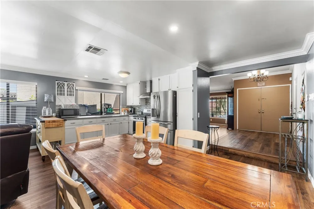 16035 Circle Diamond Road Sylmar, CA 91342