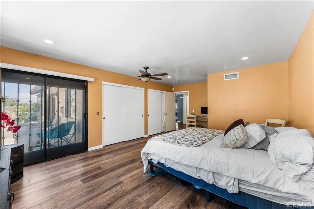 16035 Circle Diamond Road Sylmar, CA 91342