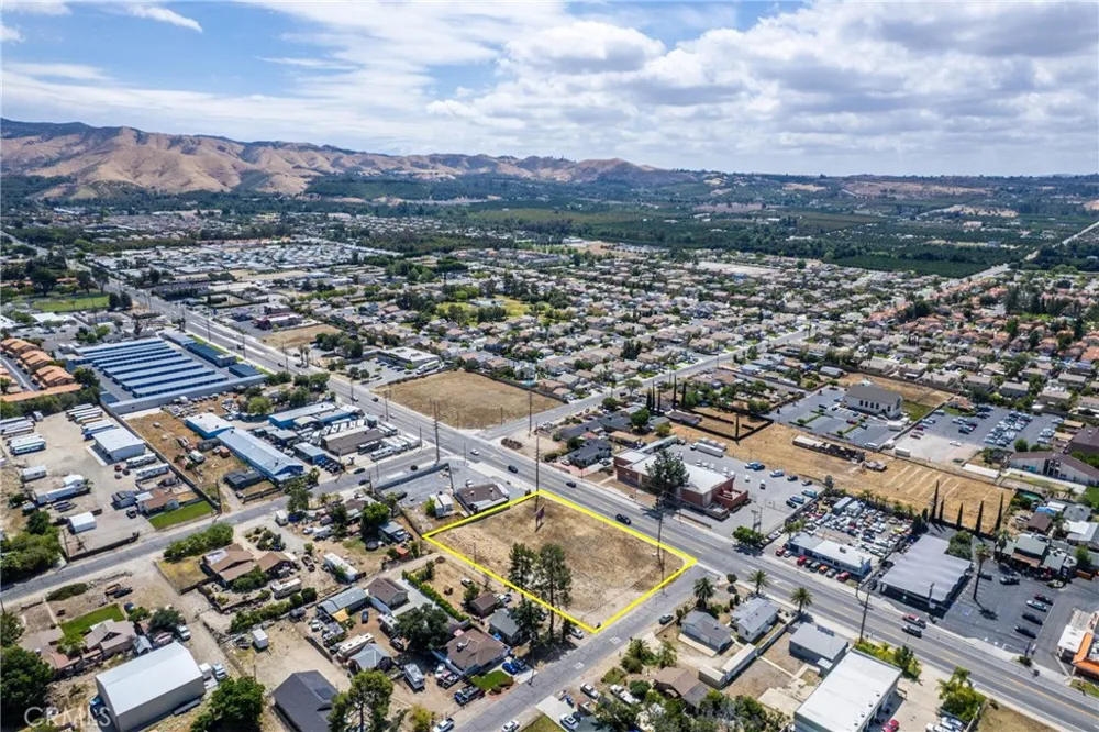 Mentone Mentone, CA 92359