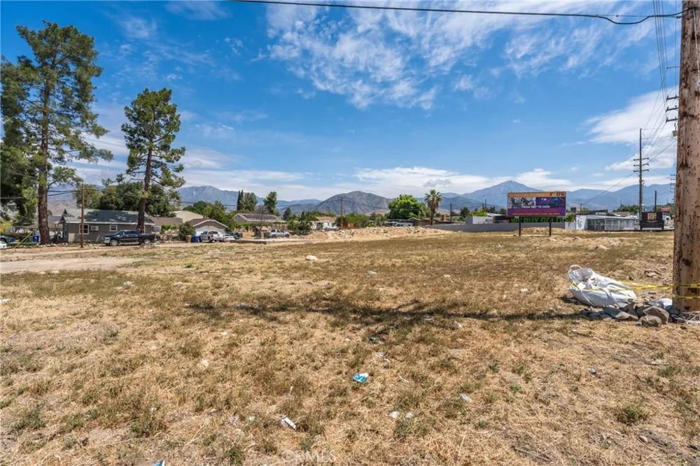 Mentone Mentone, CA 92359