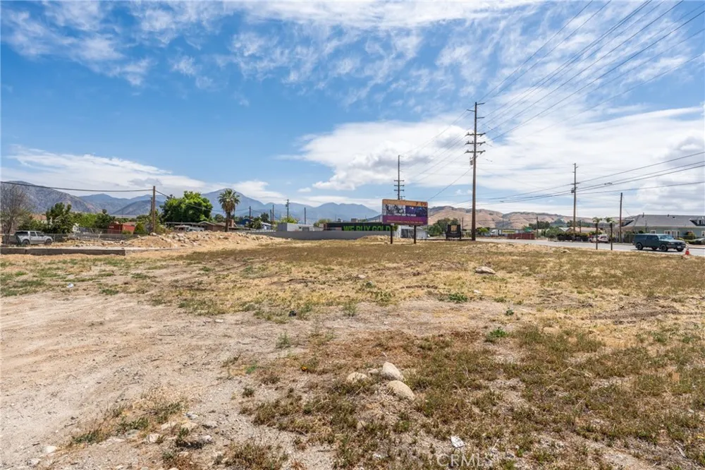 Mentone Mentone, CA 92359