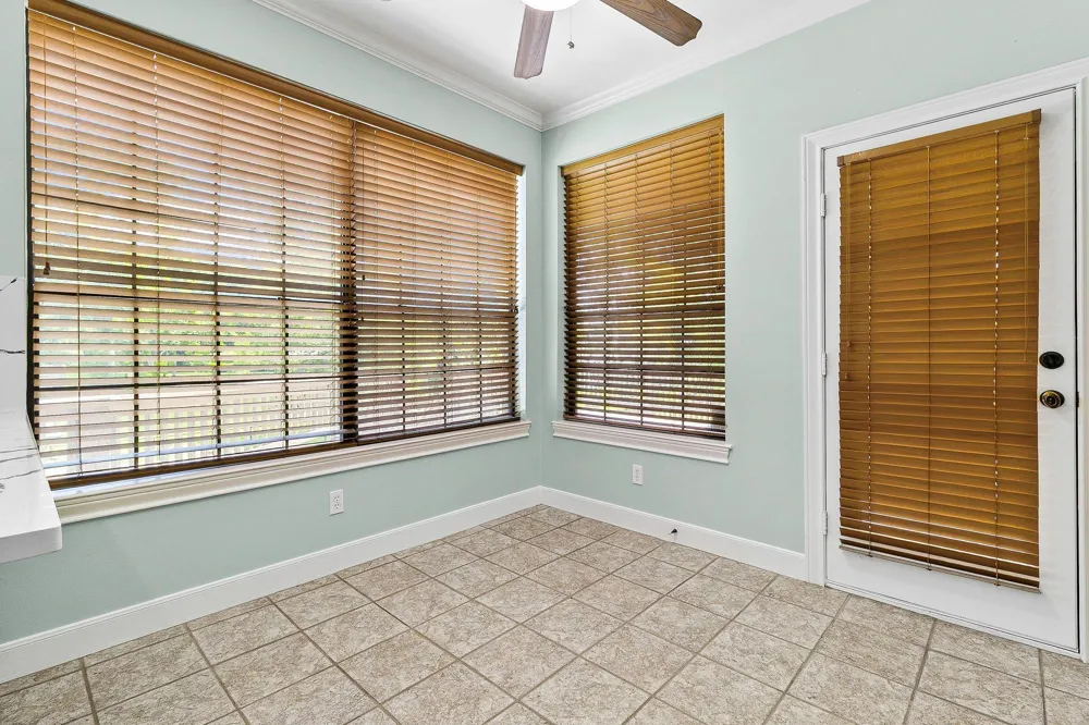 560 Lake Grove Drive Coldspring, TX 77331