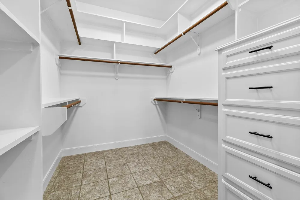 560 Lake Grove Drive Coldspring, TX 77331