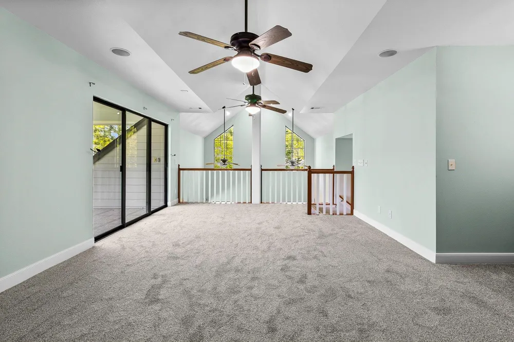 560 Lake Grove Drive Coldspring, TX 77331