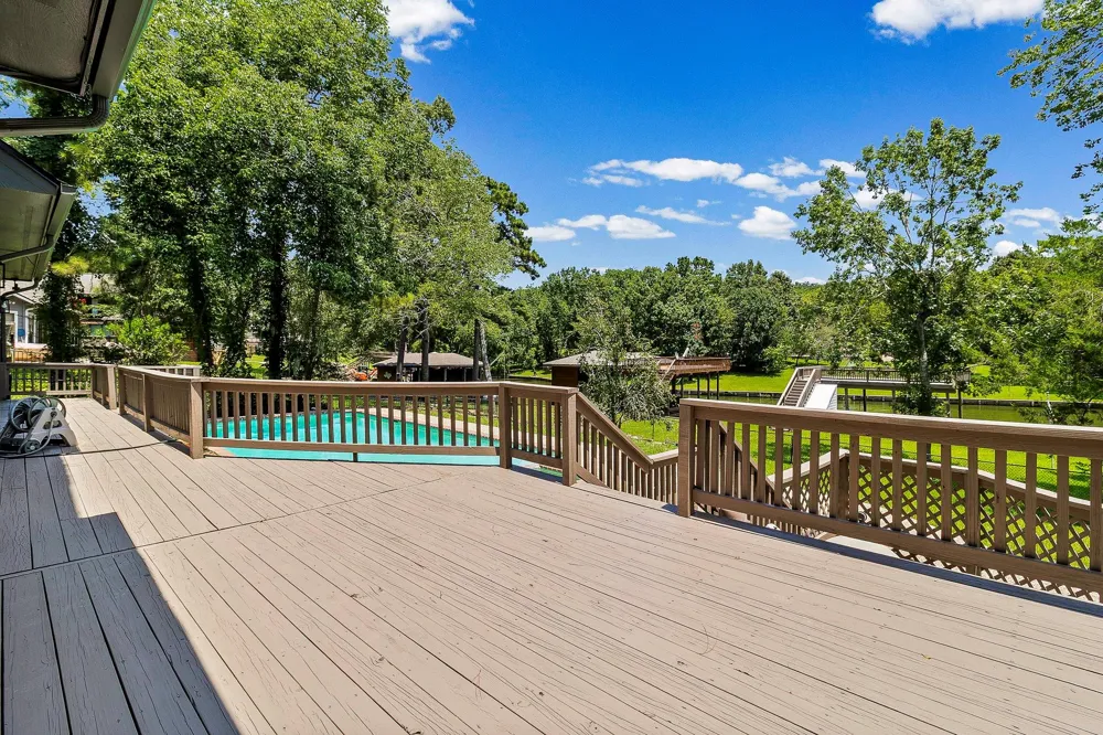 560 Lake Grove Drive Coldspring, TX 77331