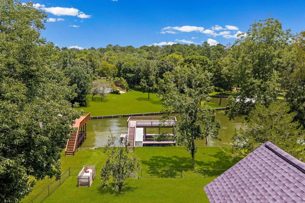 560 Lake Grove Drive Coldspring, TX 77331