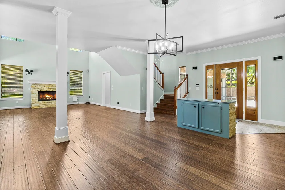 560 Lake Grove Drive Coldspring, TX 77331