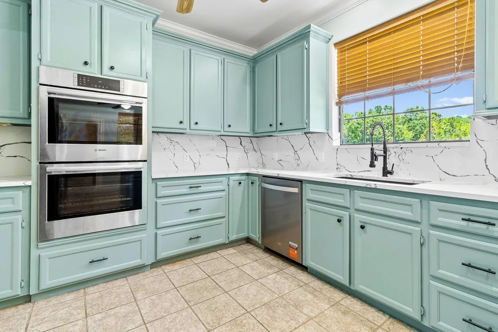 560 Lake Grove Drive Coldspring, TX 77331