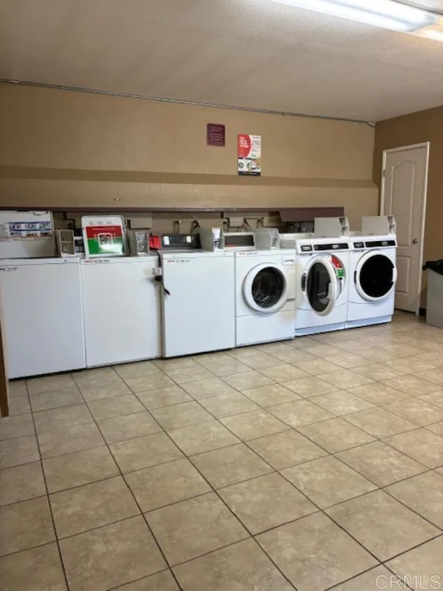 467 Ballantyne St #47 El Cajon, CA 92020