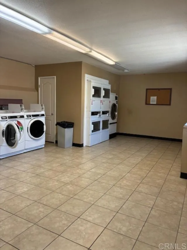 467 Ballantyne St #47 El Cajon, CA 92020