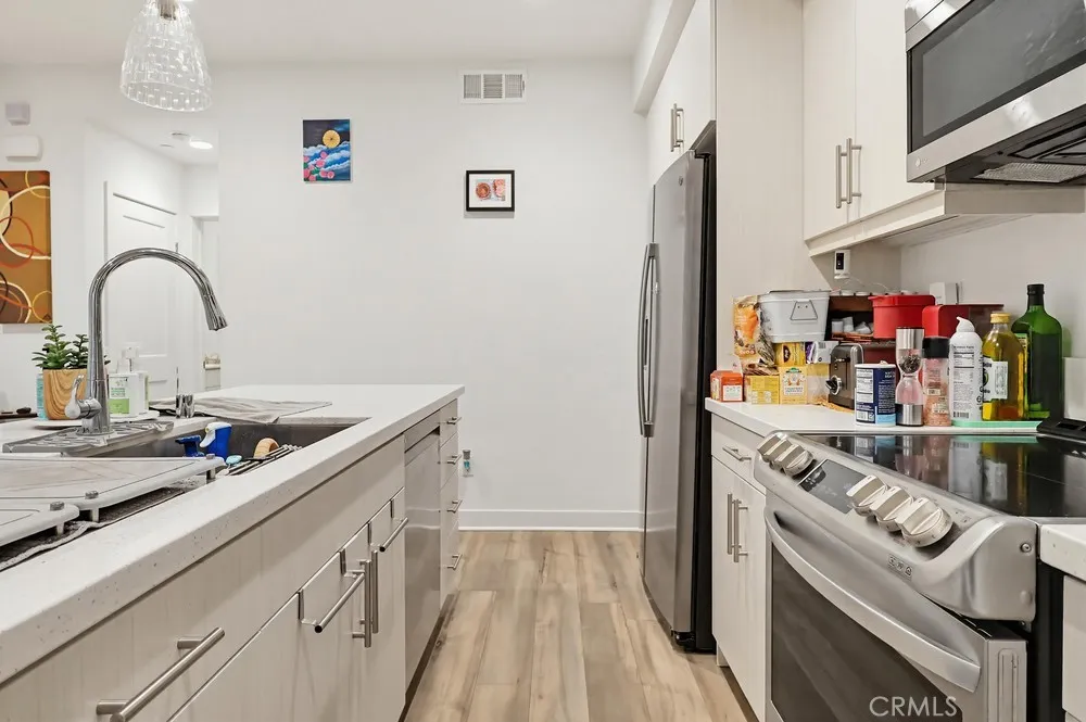 2538 Valentina Way #5 Commerce, CA 90040