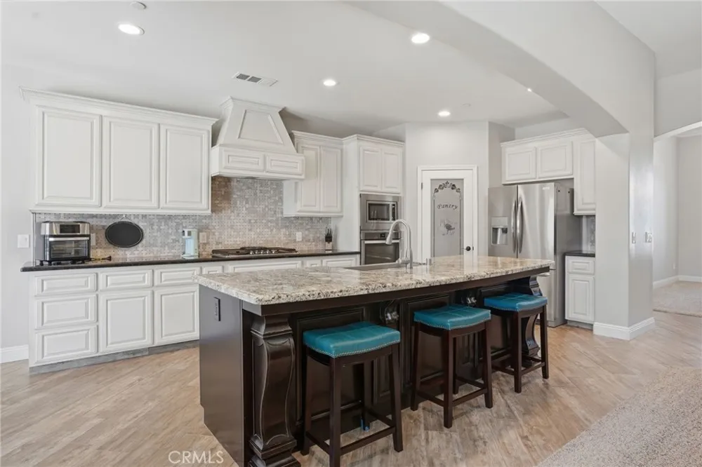 15119 Cotton Blossom Bakersfield, CA 93314