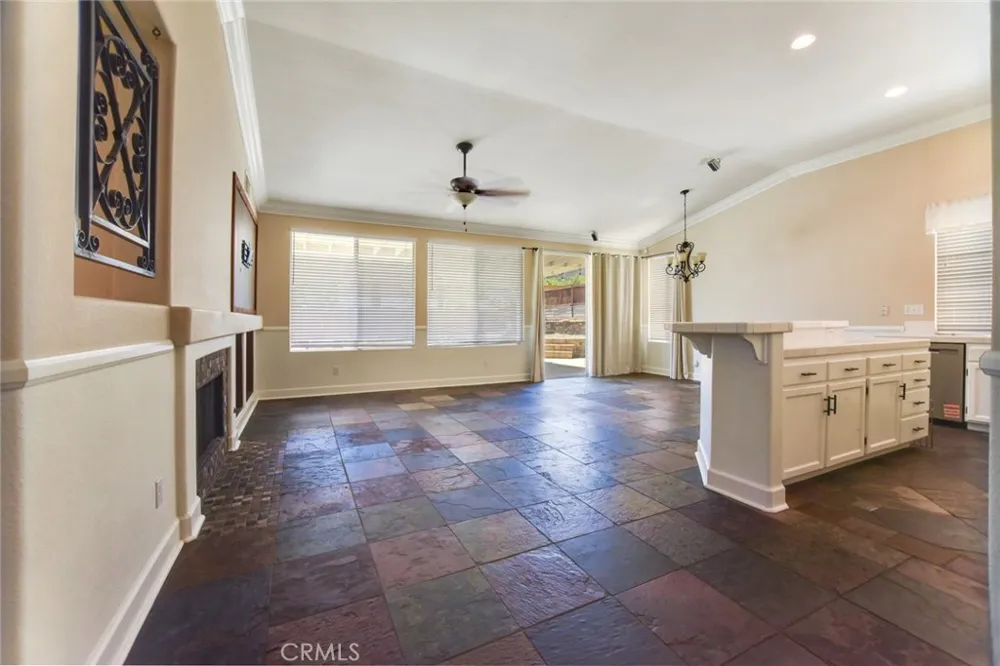 27442 Barcelona Corona, CA 92883