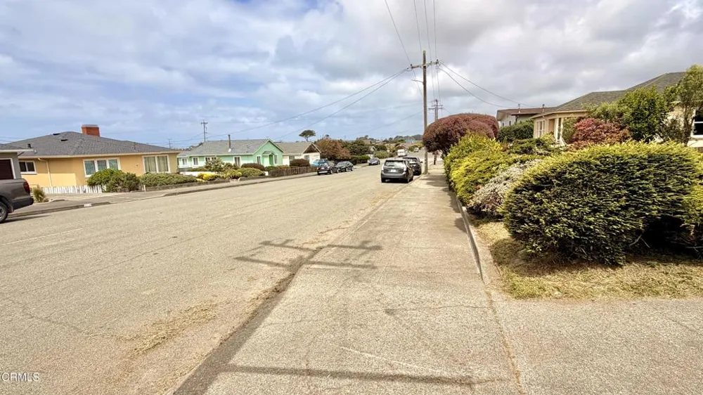 270 S Whipple Street Fort Bragg, CA 95437