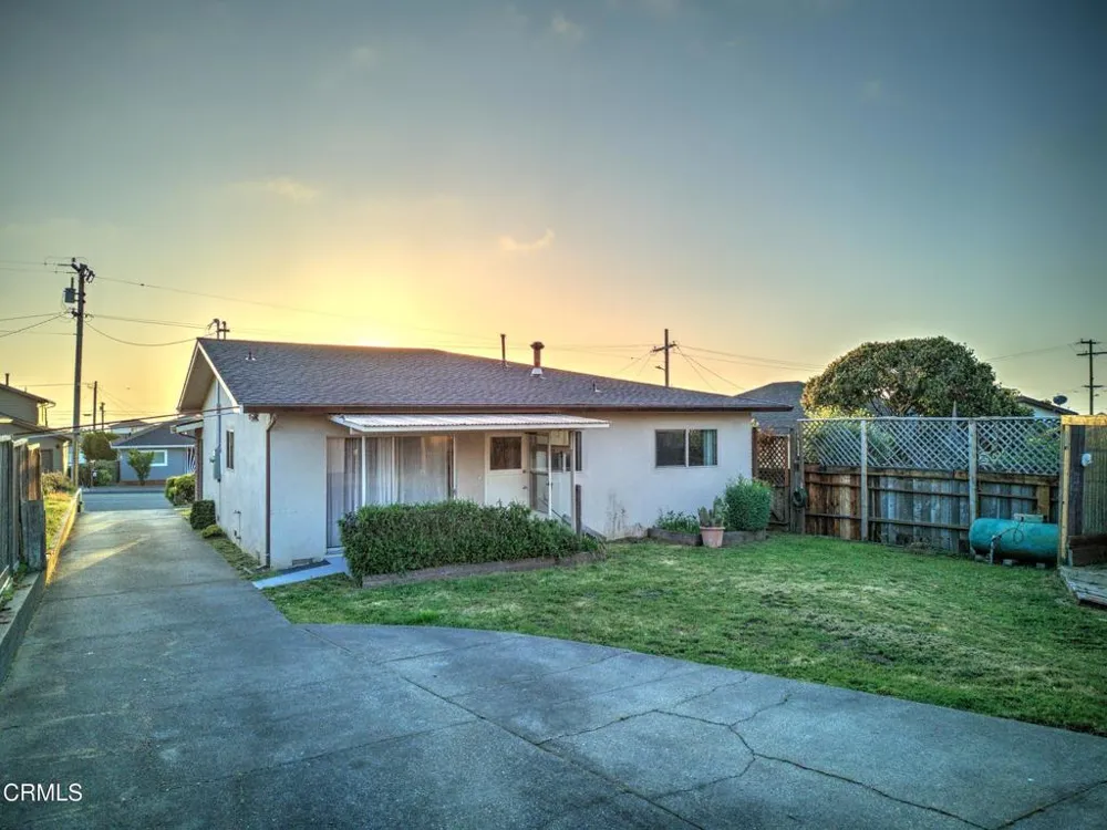 270 S Whipple Street Fort Bragg, CA 95437