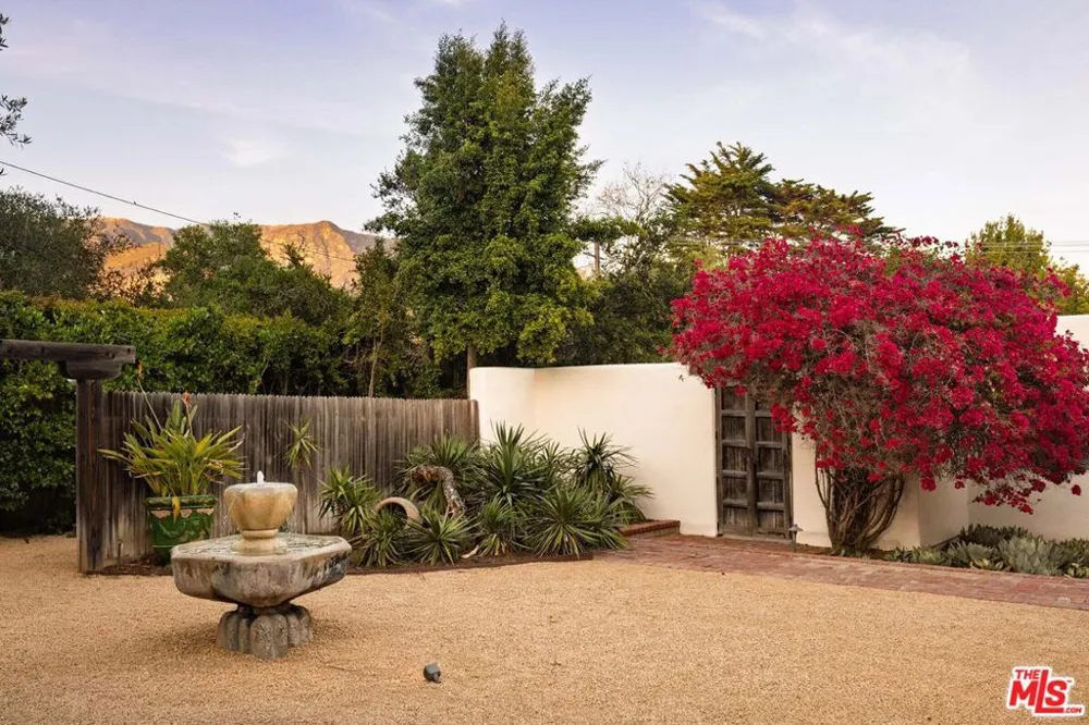 549 HOT SPRINGS ROAD Santa Barbara, CA 93108