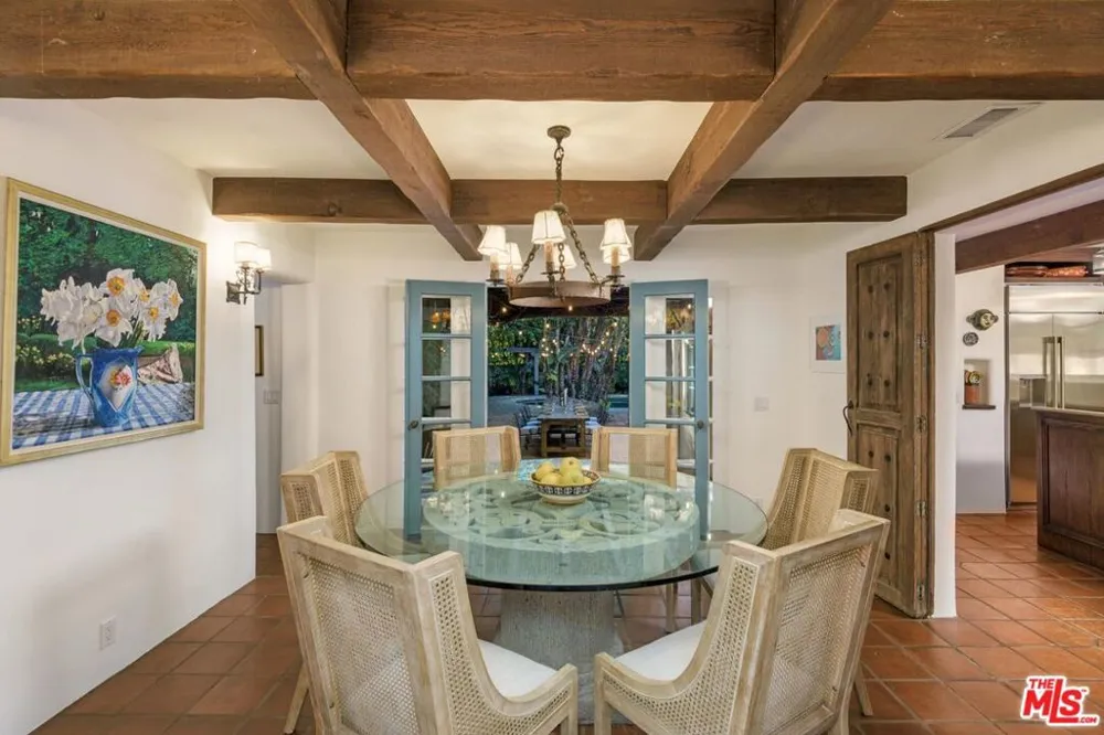 549 HOT SPRINGS ROAD Santa Barbara, CA 93108