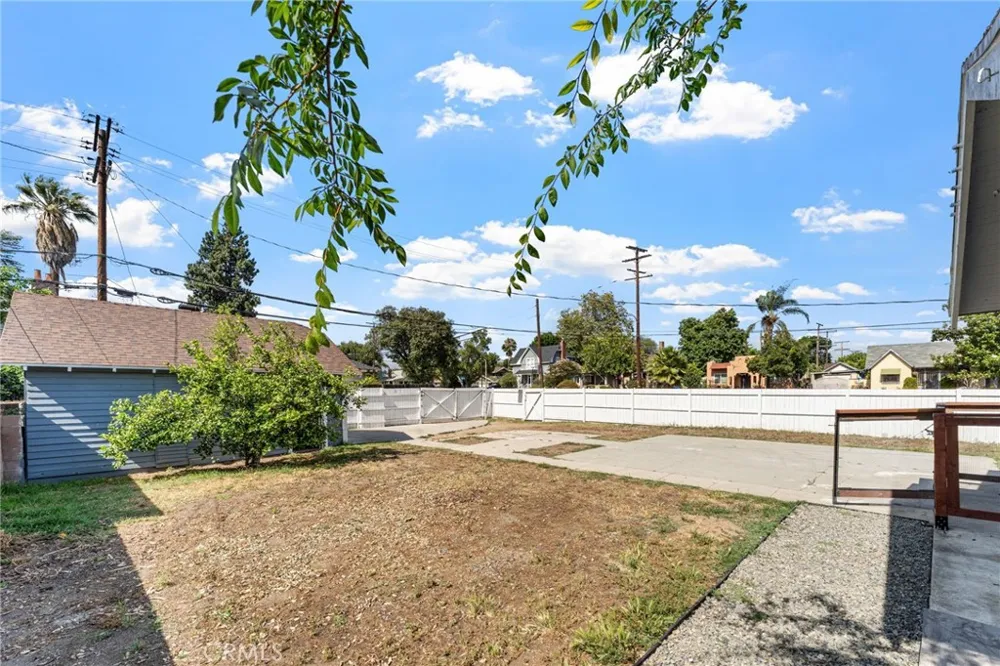 595 E Alvarado Pomona, CA 91767