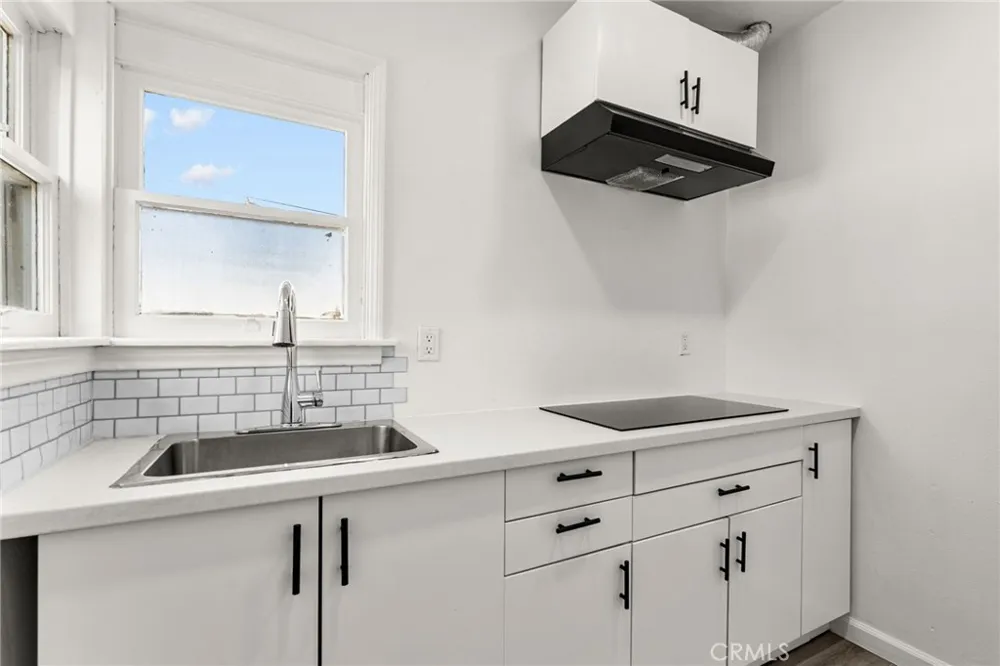 595 E Alvarado Pomona, CA 91767