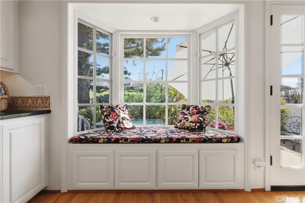 1966 Vista Caudal Newport Beach, CA 92660