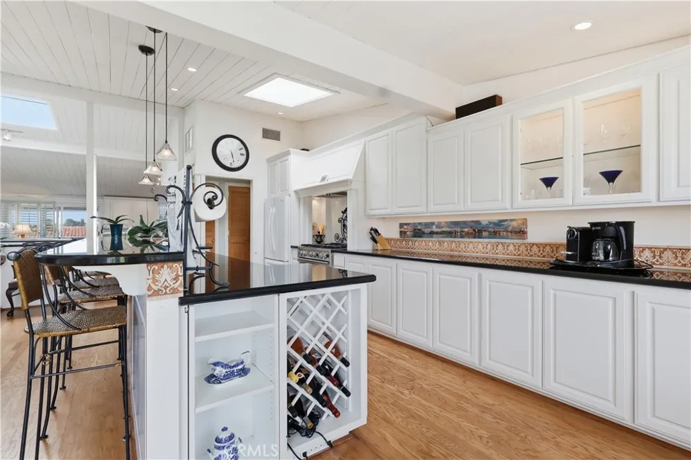 1966 Vista Caudal Newport Beach, CA 92660
