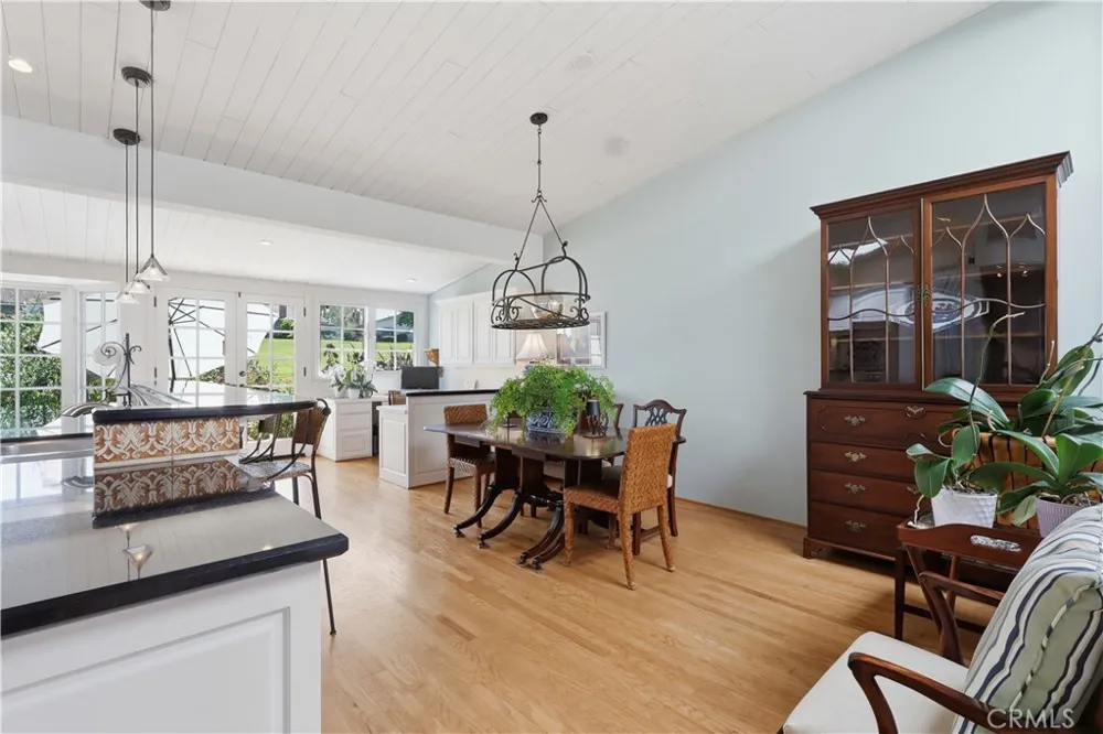 1966 Vista Caudal Newport Beach, CA 92660