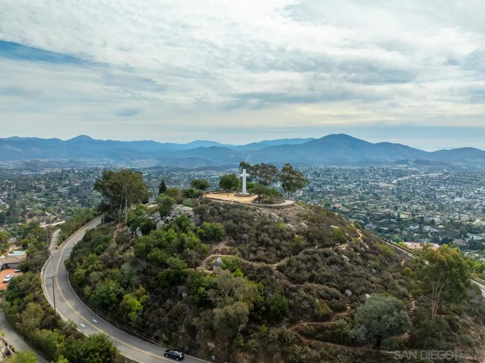 Grandview La Mesa, CA 91941