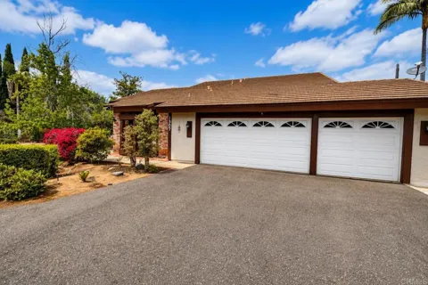1507 Woody Hills Drive
