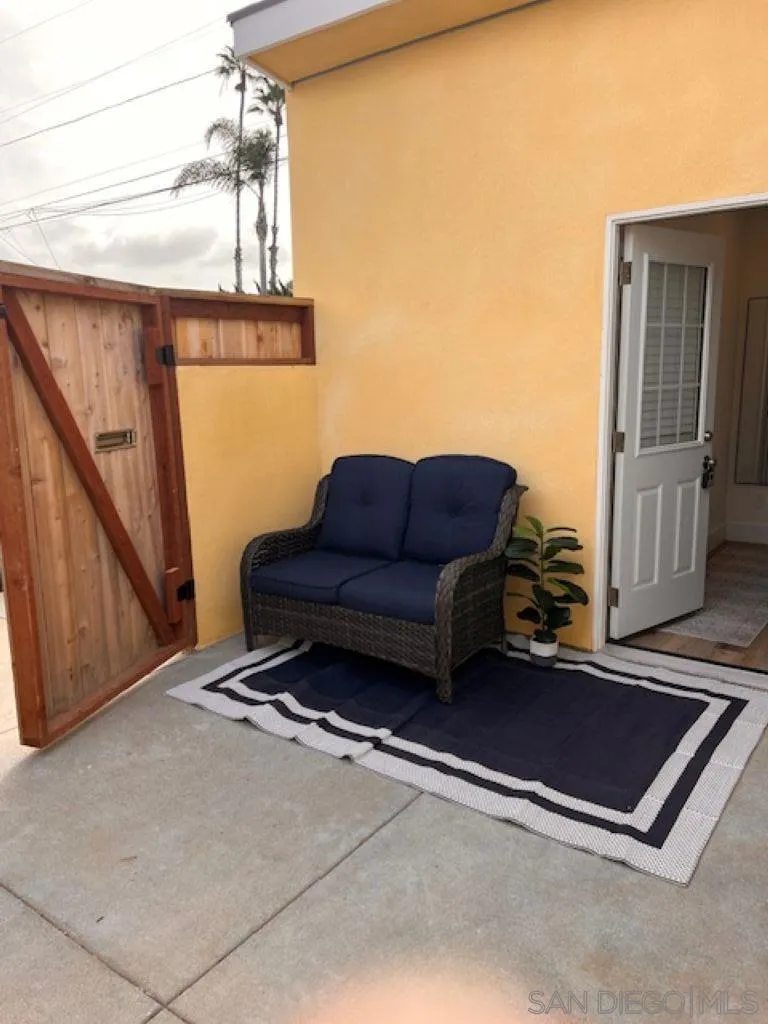 1044 3rd St Imperial Beach, CA 91932