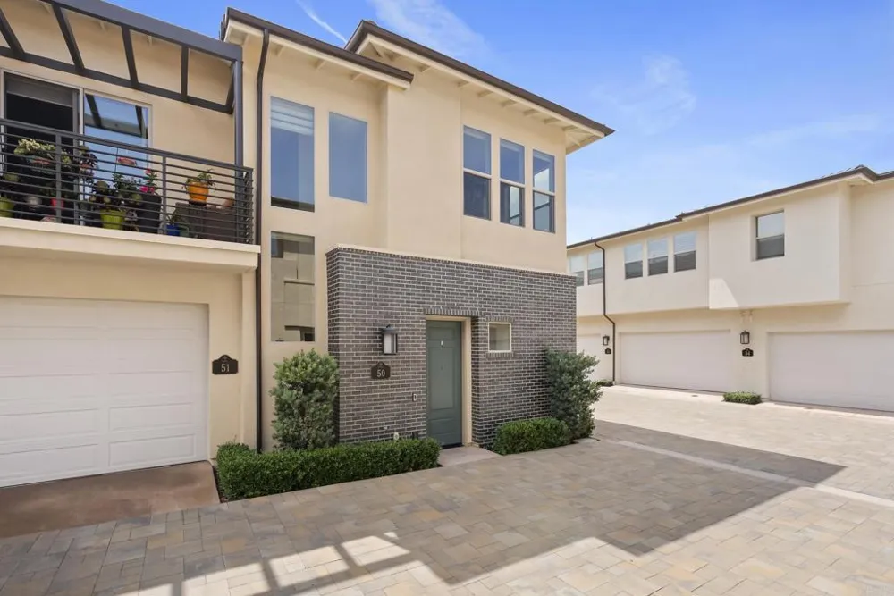 16750 Coyote Bush Drive #50 San Diego, CA 92127