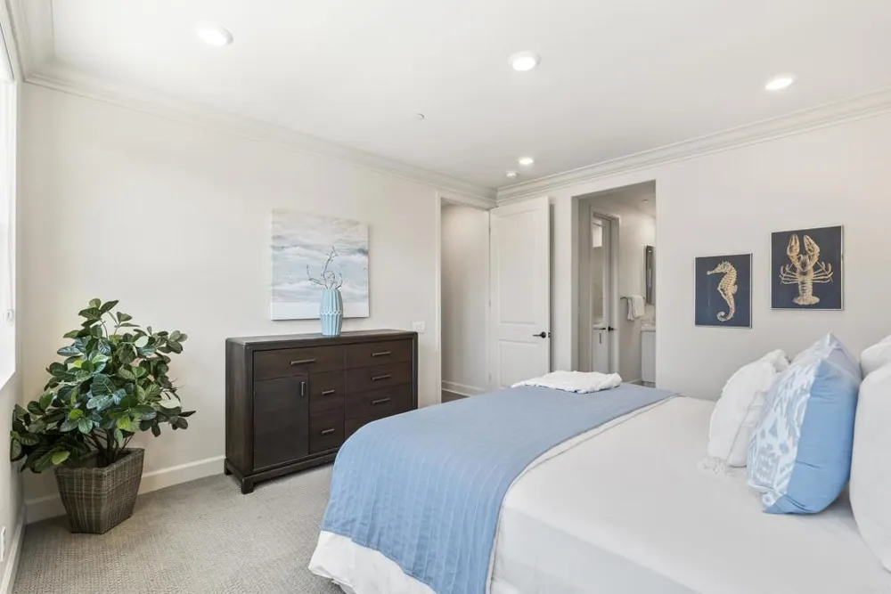 16750 Coyote Bush Drive #50 San Diego, CA 92127