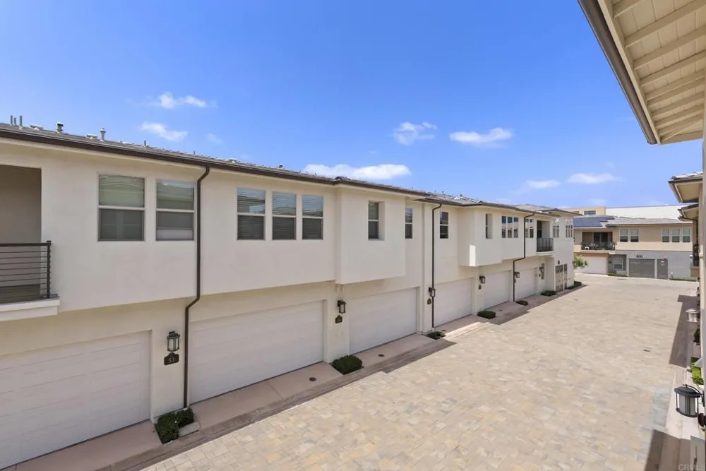 16750 Coyote Bush Drive #50 San Diego, CA 92127