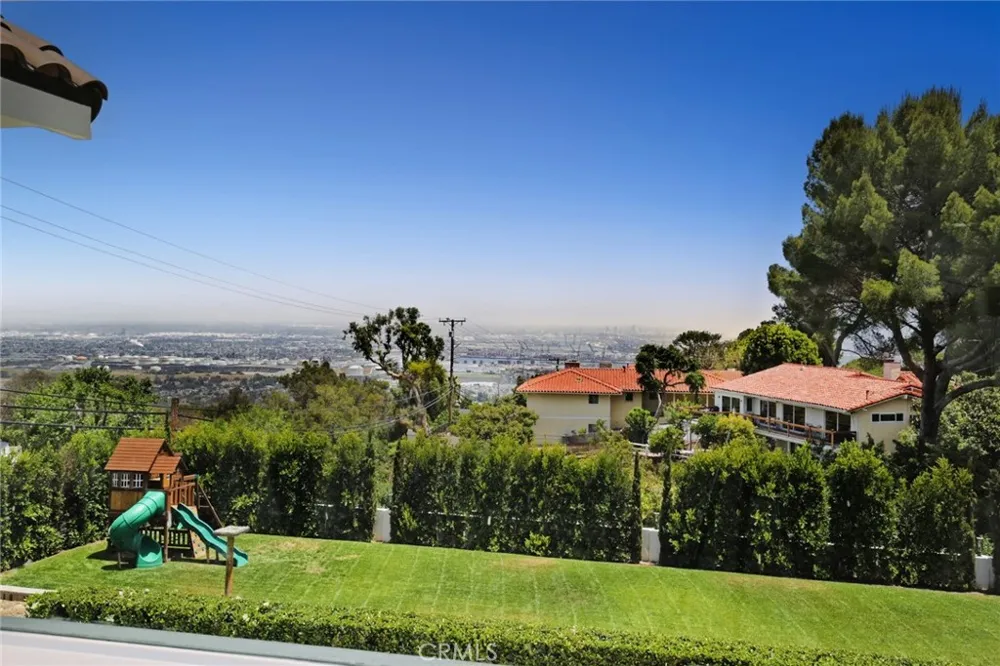 3808 Palos Verdes E Rancho Palos Verdes, CA 90275