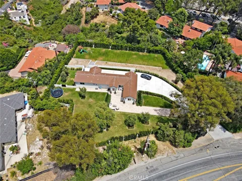 3808 Palos Verdes E