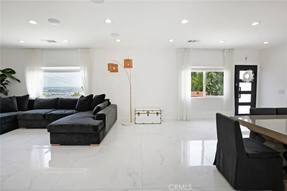 3808 Palos Verdes E Rancho Palos Verdes, CA 90275