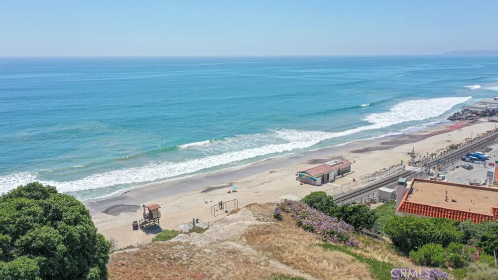 1527 Buena Vista San Clemente, CA 92672