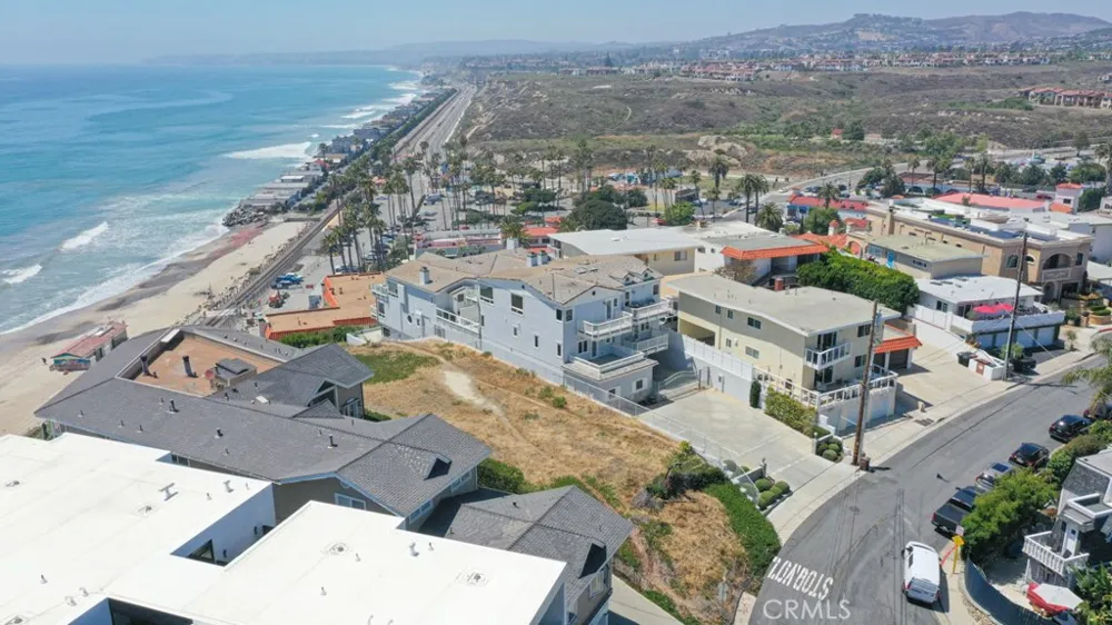 1527 Buena Vista San Clemente, CA 92672