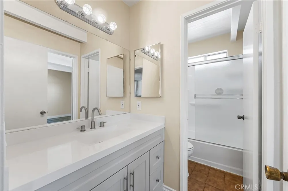 43629 Stanridge Avenue Lancaster, CA 93535