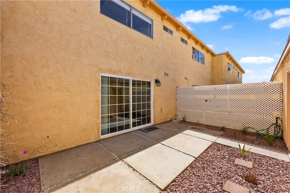 43629 Stanridge Avenue Lancaster, CA 93535