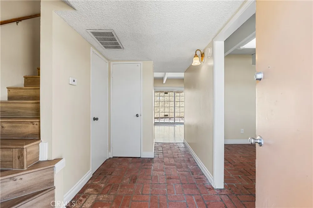 43629 Stanridge Avenue Lancaster, CA 93535