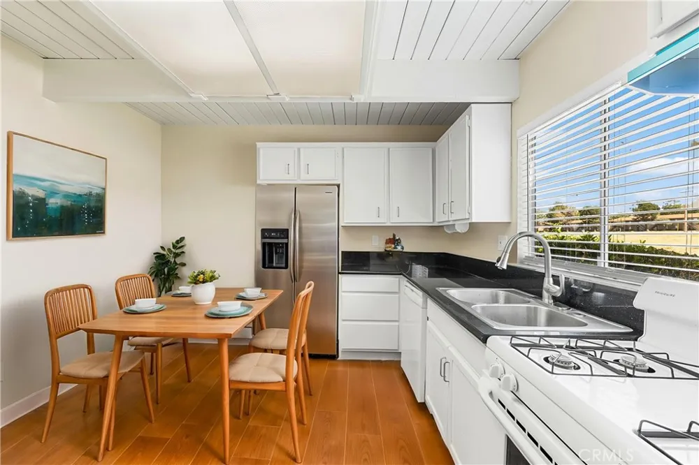 43629 Stanridge Avenue Lancaster, CA 93535