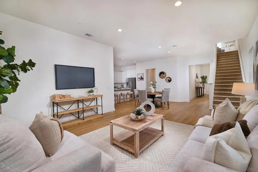 789 Michael Ct Vista, CA 92081