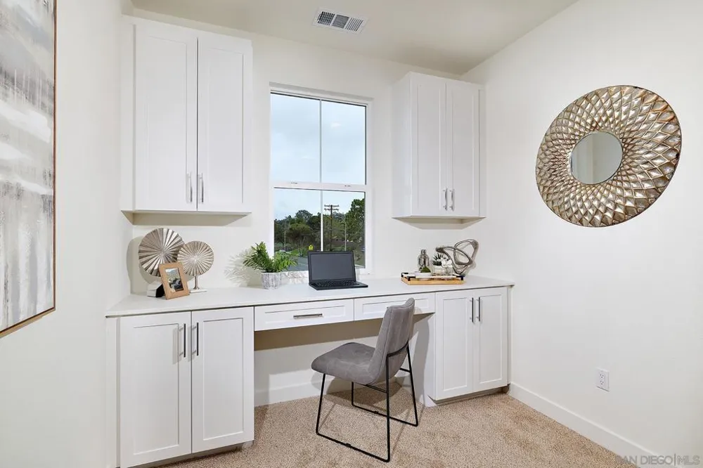 789 Michael Ct Vista, CA 92081